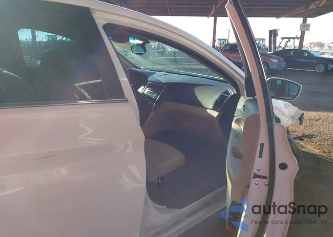 5NPEB4AC1CH381820: 43738594