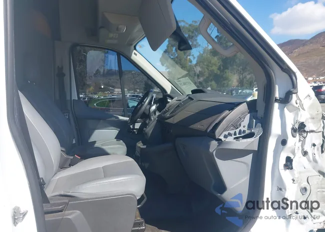 1FTBW3XV6JKA96250: 43738635