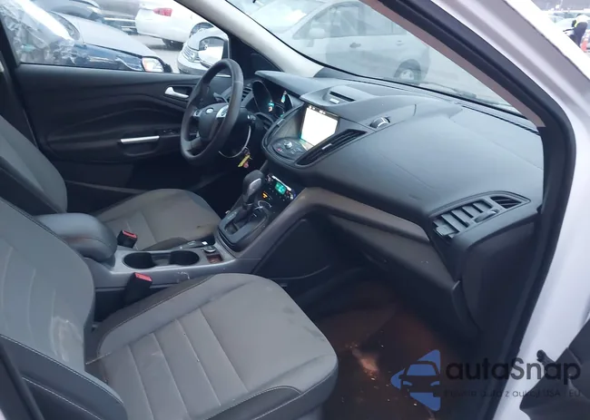 1FMCU9GX9GUA79921: 43737647