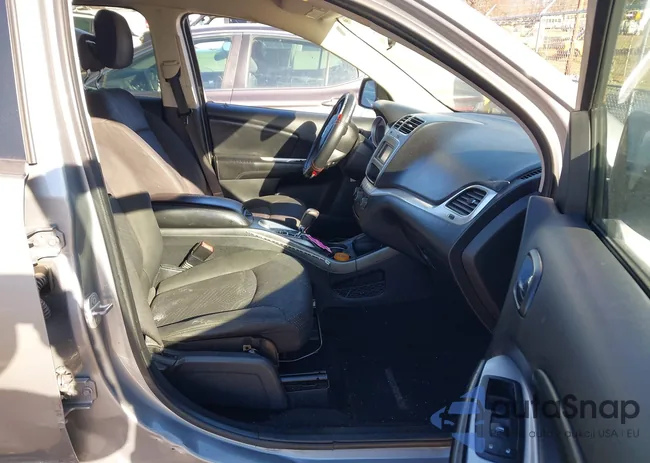 3C4PDCBB8GT202097: 43737685