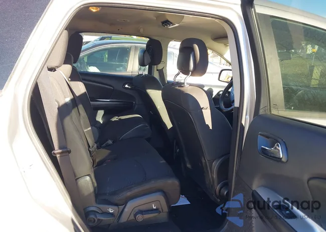 3C4PDCBB8GT202097: 43737685