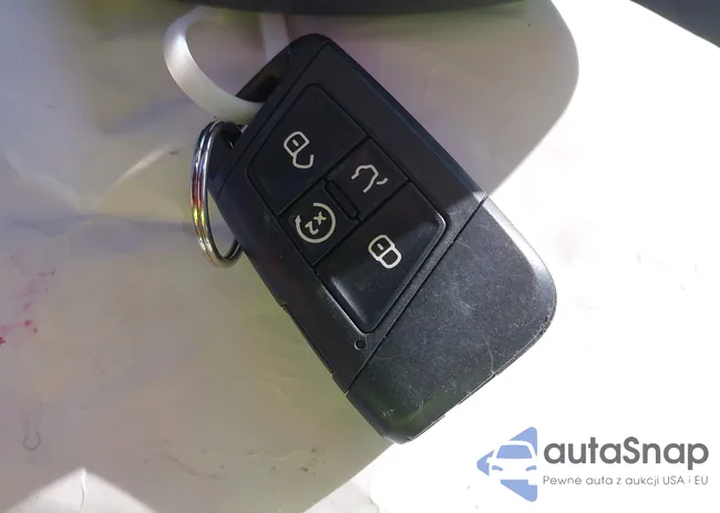 3VWEB7BU9LM066943: 43739207