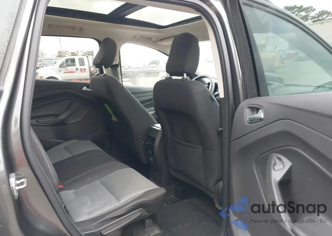 1FMCU0GD0JUA43690: 43739286