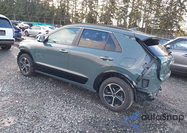 KNDCT3LEXS5235699: 43739338