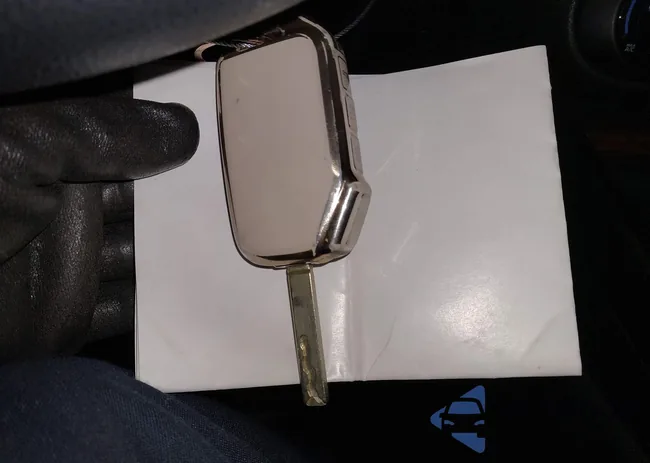 KNDJ23AU0L7031293: 43739587