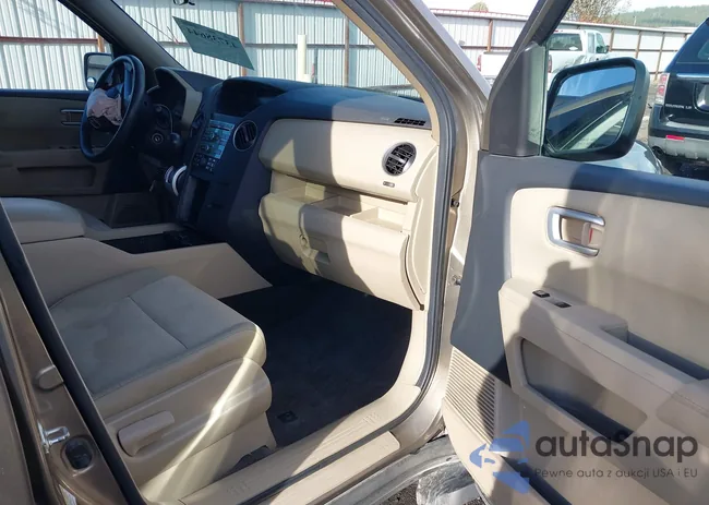 5FNYF4H27BB103726: 43738644