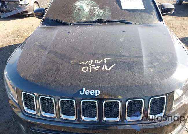 3C4NJDBB3KT629198: 43738674