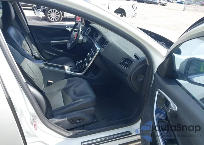 YV1612TK1G2390289: 43738736