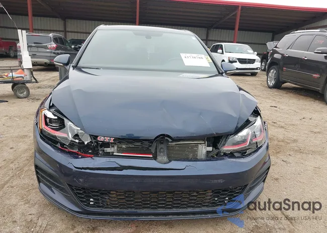 3VW547AU2JM263185: 43738788