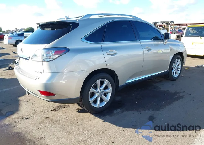 2T2BK1BA8BC113956: 43740138