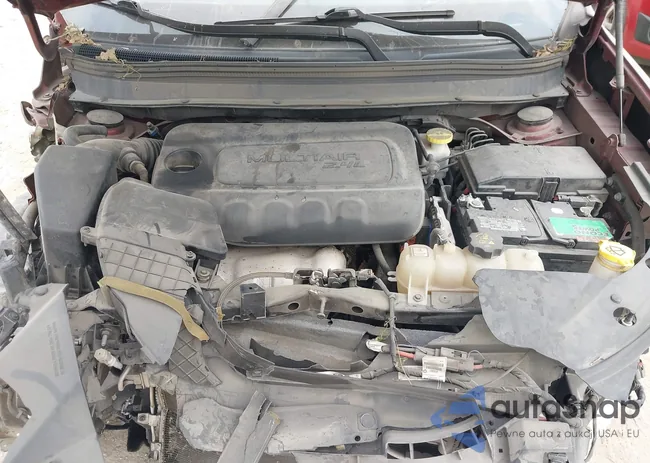 1C4PJLCB3KD285413: 43740143