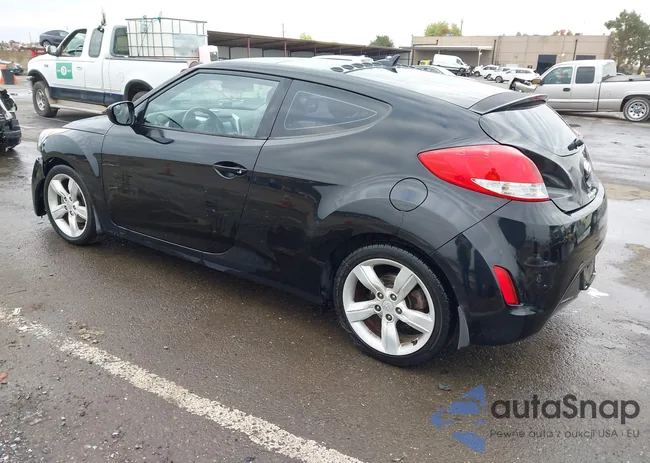 KMHTC6AD8EU195012: 43740229