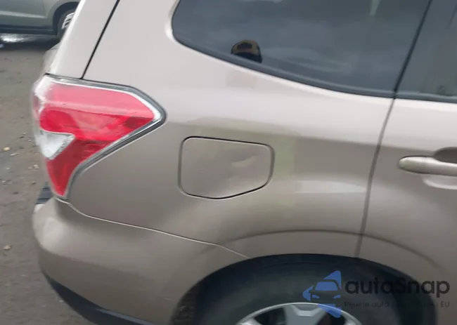 JF2SJADC1FH569564: 43740318