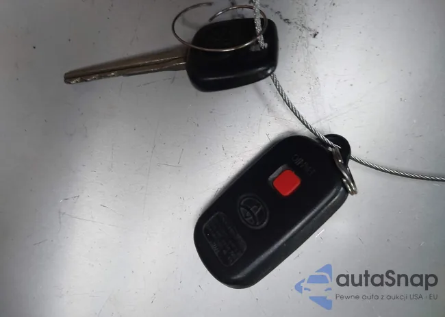 4T1BE32K04U861053: 43740430