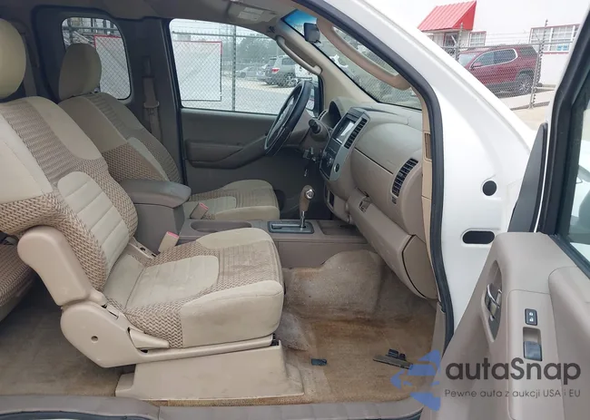 1N6AD0CU2AC432576: 43740601