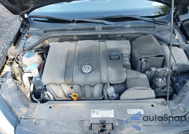 3VWLP7AJ7DM434960: 43740609