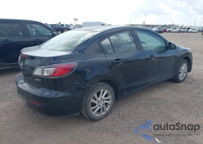 JM1BL1V86C1606227: 43739657