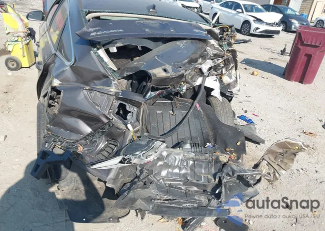 5NPE24AF6HH452639: 43739742