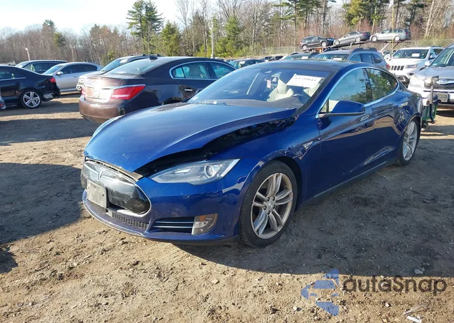 5YJSA1E27GF123893: 43739843