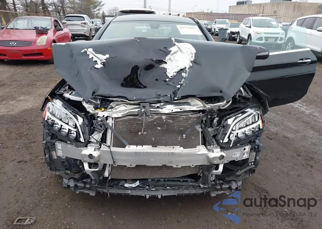 W1KWJ8DB9MG092097: 43739997