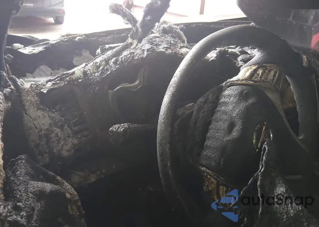 1N4AL3AP6GN319561: 43740028