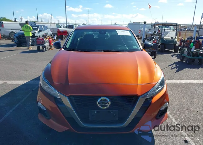 1N4BL4CV2LC193243: 43741083