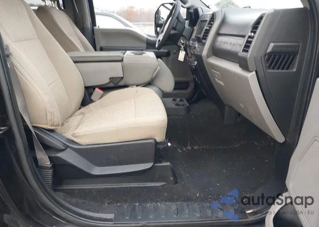 1FT7W2BTXKEE01383: 43741244