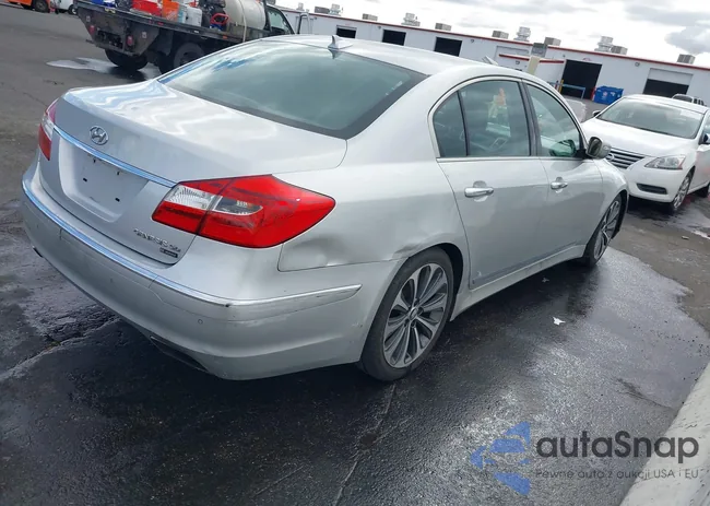 KMHGC4DH1DU219718: 43741245