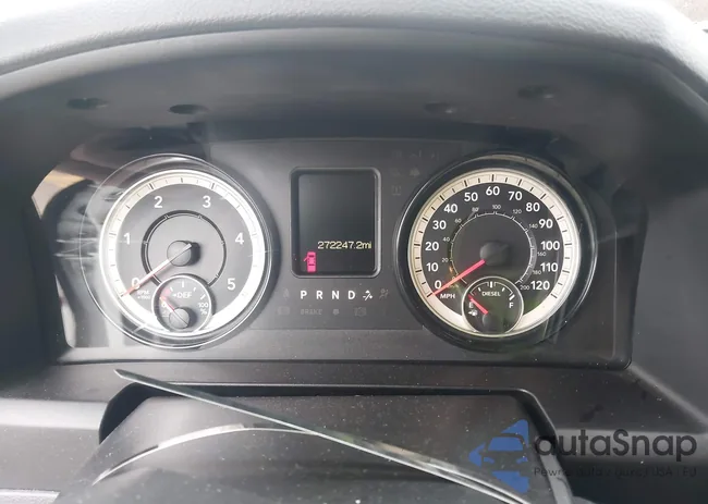 3C6UR5CL6JG348013: 43741290