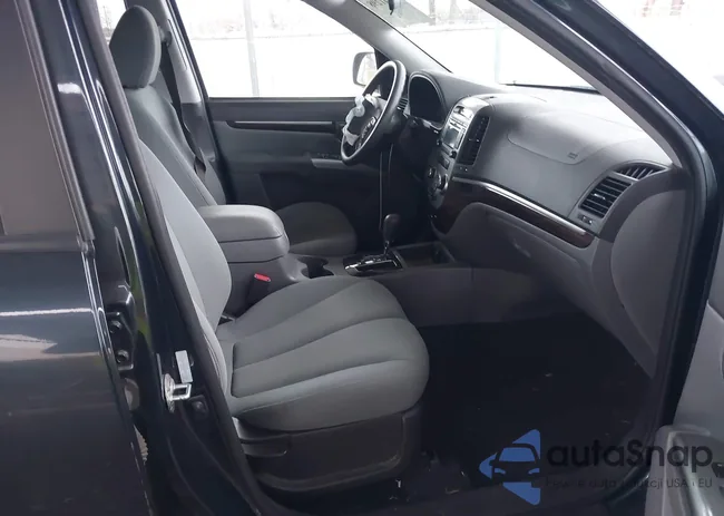 5XYZG3AB2CG094157: 43741298