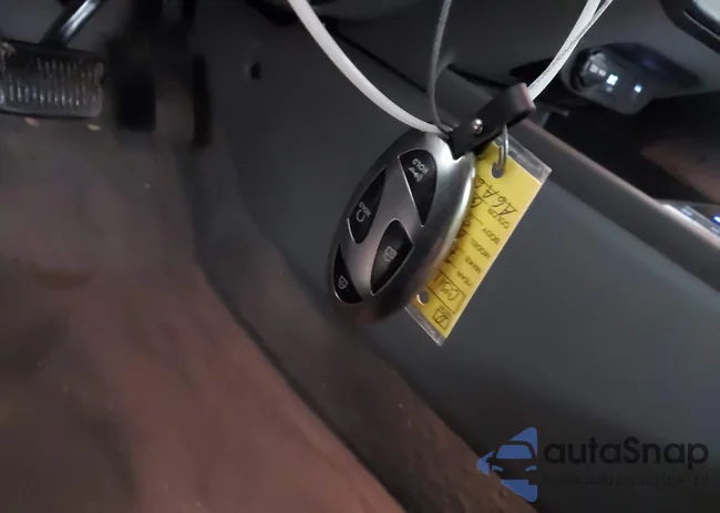 KMHLM4DG8RU805195: 43741383