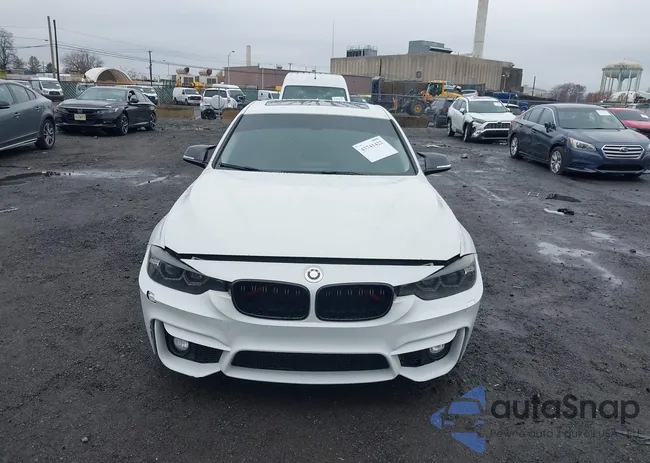 WBA3B5C51DF593945: 43741422