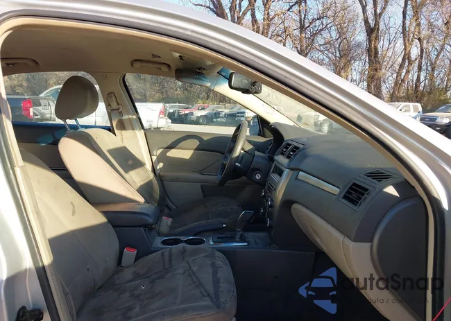 3FADP0L32BR117459: 43741424