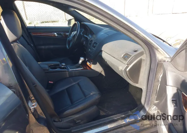 WDDGF8BB5BF540430: 43740657