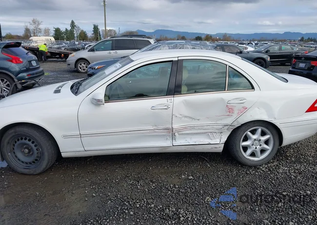 WDBRF61J82F243294: 43740791