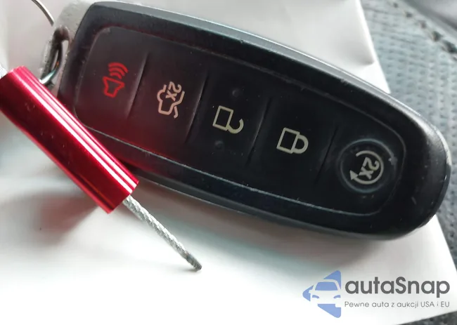 1FM5K8GT9FGA14697: 43740853