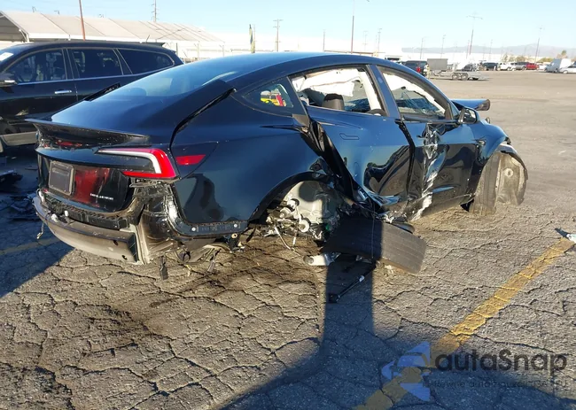 5YJ3E1EB1SF964545: 43740982