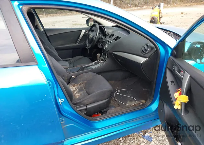 JM1BL1K58B1418110: 43742107