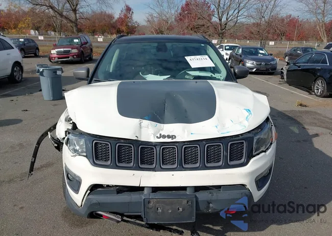 3C4NJDDB6KT627930: 43742134