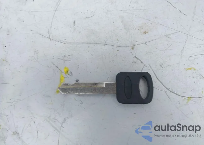 2MELM75W8PX643021: 43742317