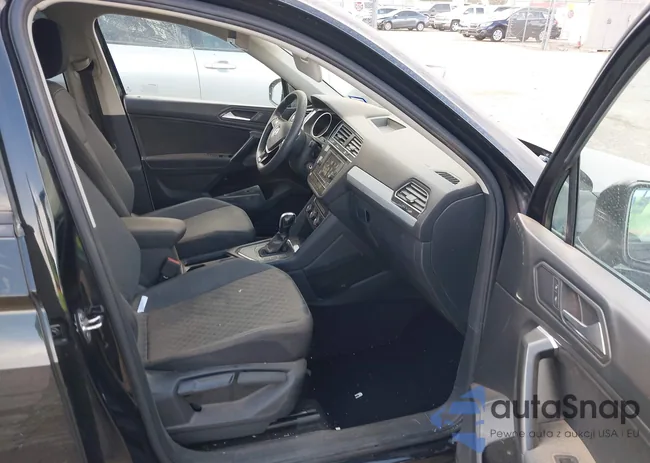 3VV1B7AX7MM141994: 43742344