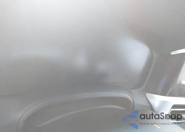 WBA5R1C58KFH11535: 43741643