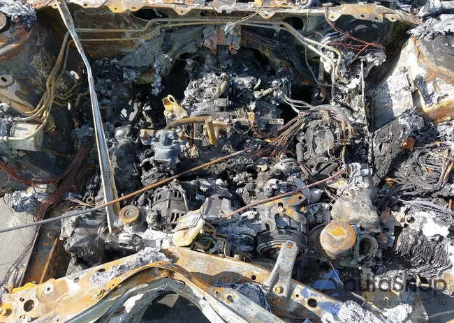 JF2GUADC4RH354083: 43741753