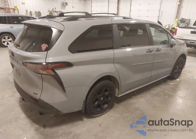 5TDCSKFC7SS169095: 43741776