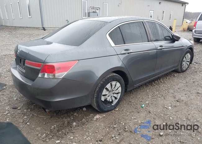 1HGCP2F32BA106938: 43741922