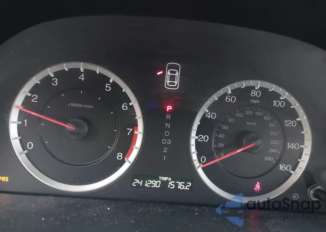 1HGCP2F30AA068852: 43742014