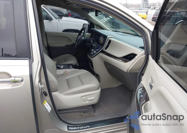 5TDYK3DCXFS649698: 43743118