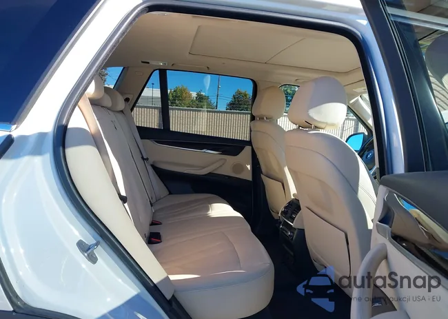 5UXKT0C59G0S75401: 43743268