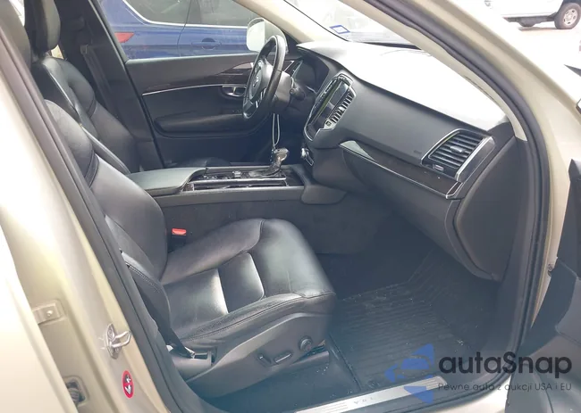 YV4A22PK1J1332586: 43743362