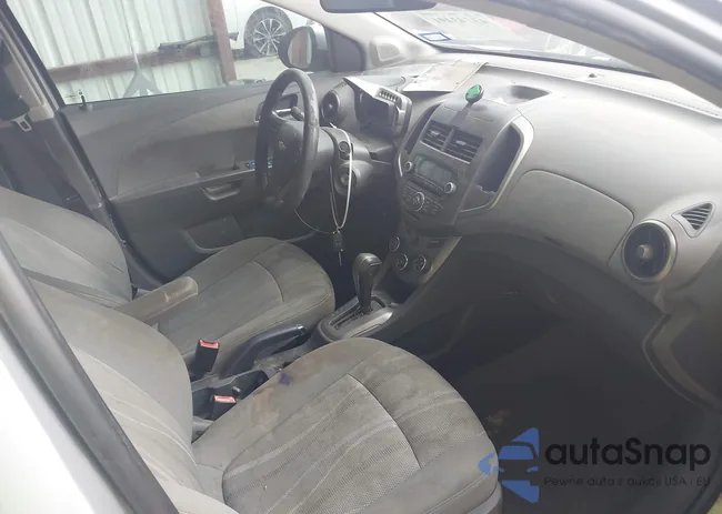 1G1JC5SH8C4100848: 43743491